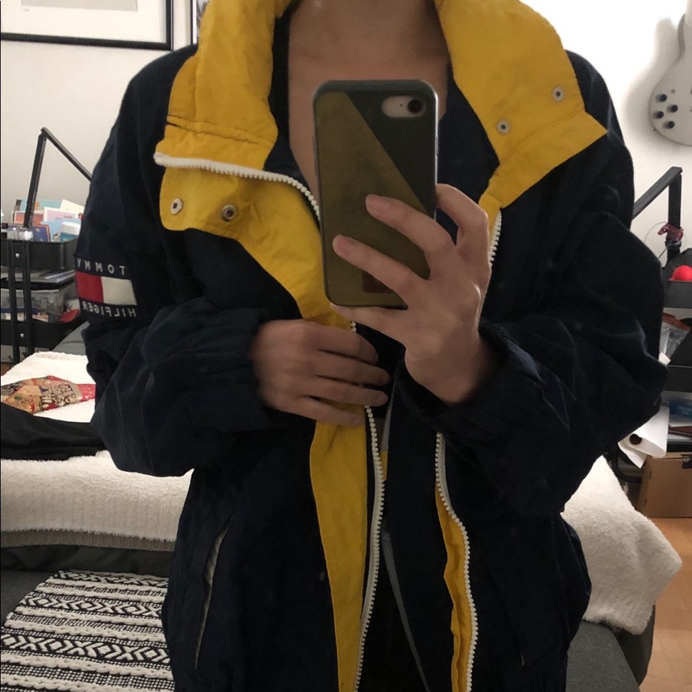 Large Vintage Tommy Hilfiger Windbreaker